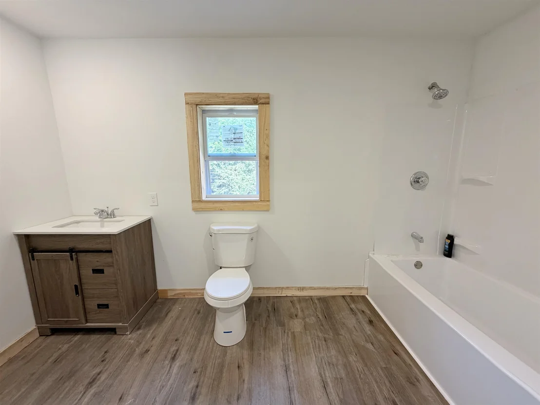 Photo of 39 Hemlock