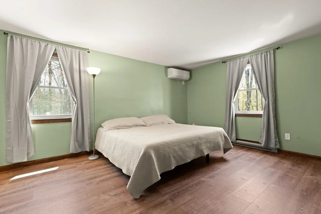 Photo of 17 Oxbow