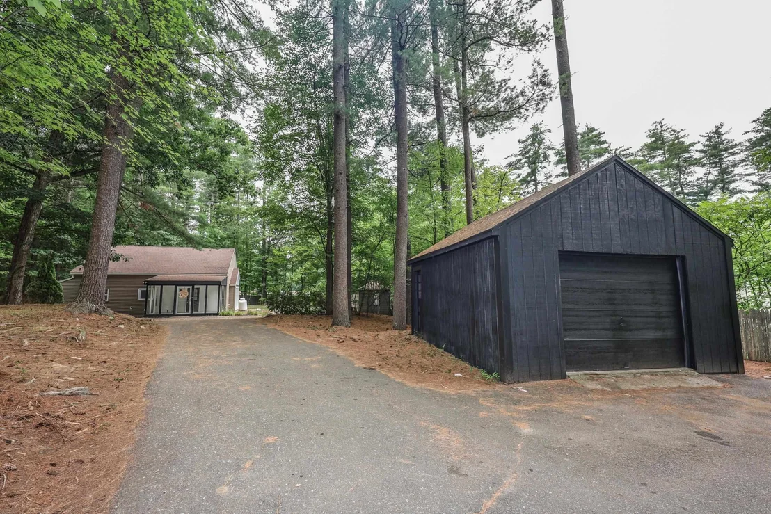 Photo of 112 Gilson