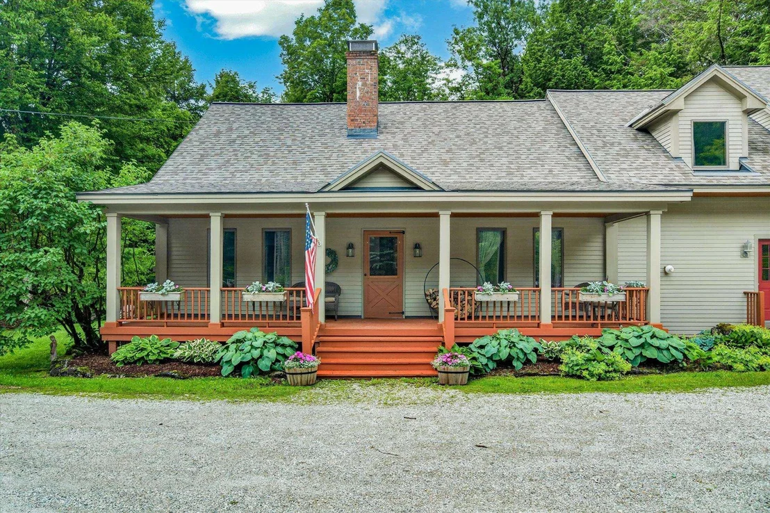 Photo of 243 Cricket Hill