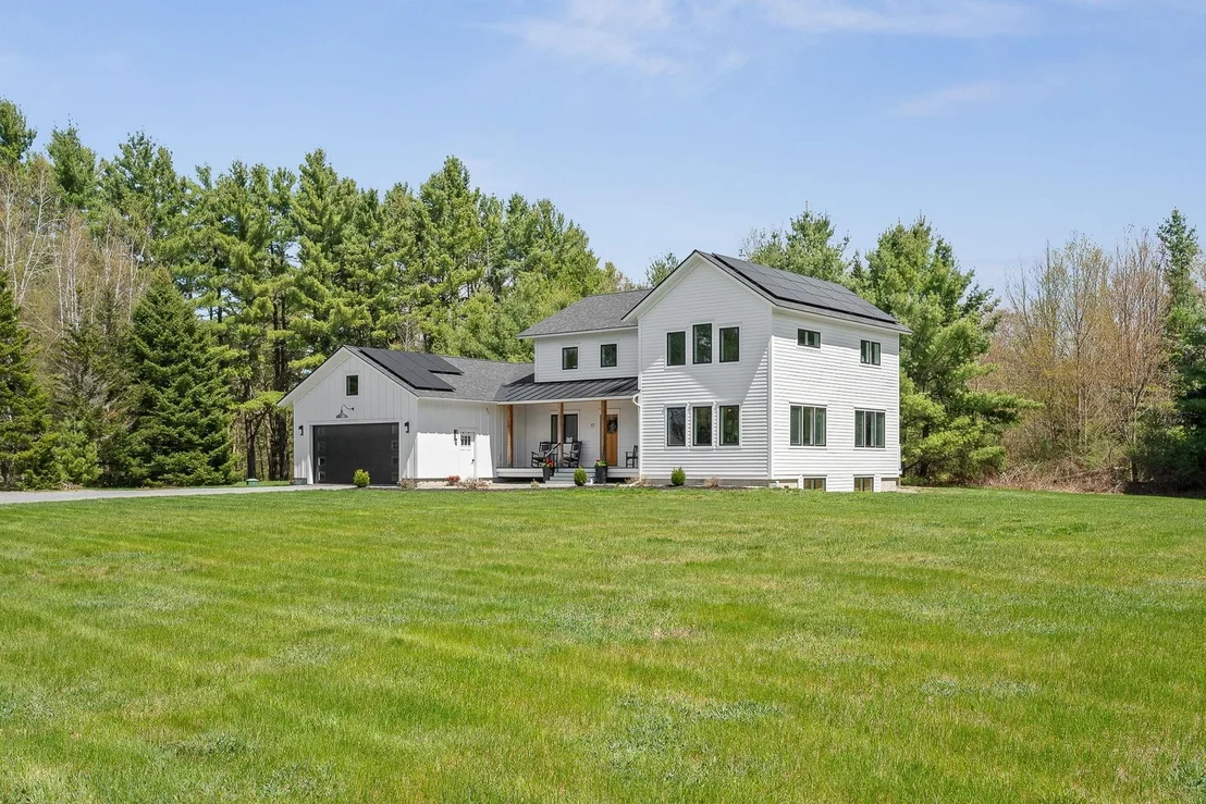 Photo of 17 Winding Brook