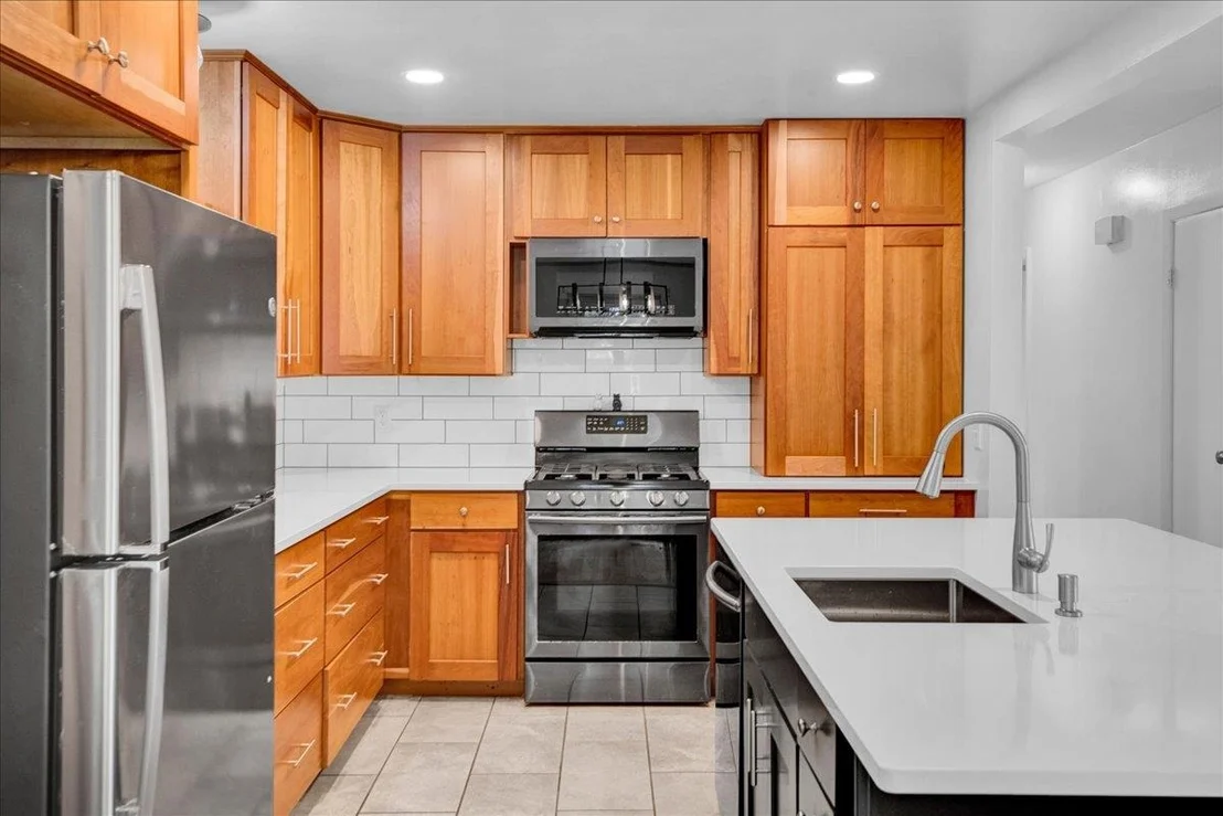 Photo of 9 Griswold