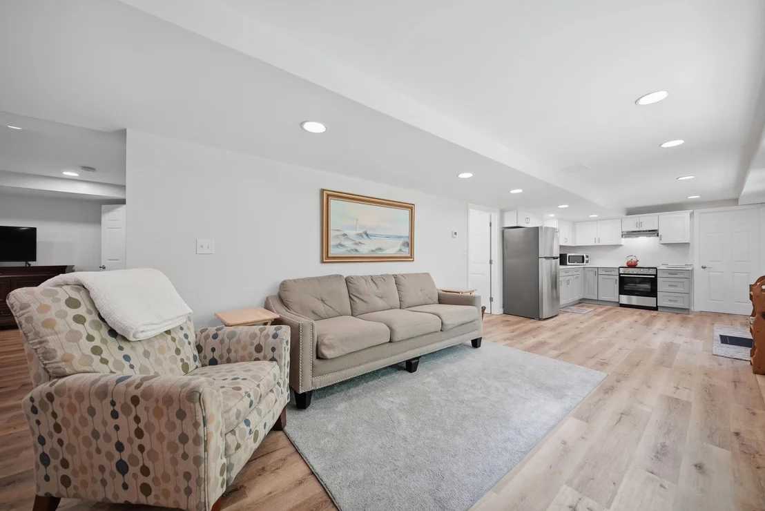 Photo of 7 Stony Point