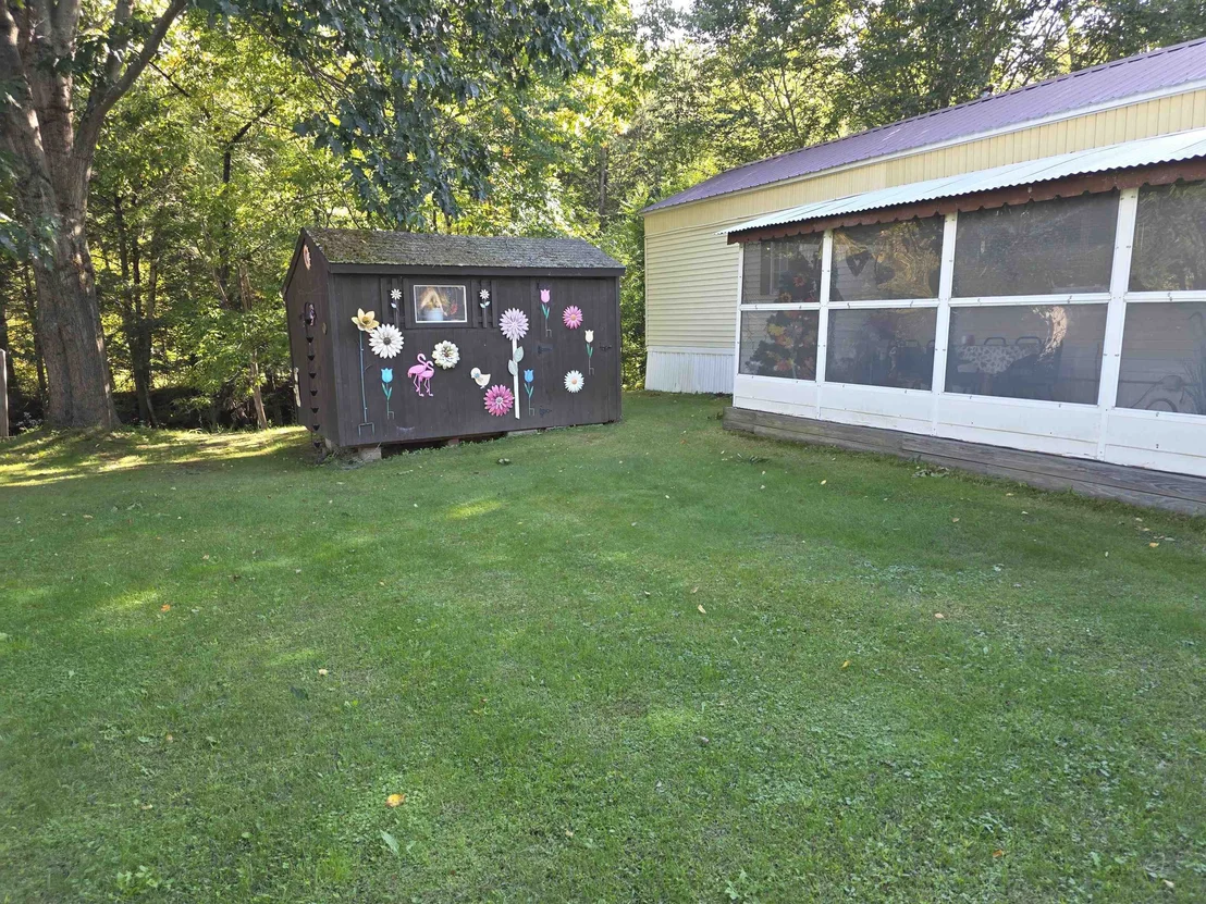 Photo of 672 Giddings
