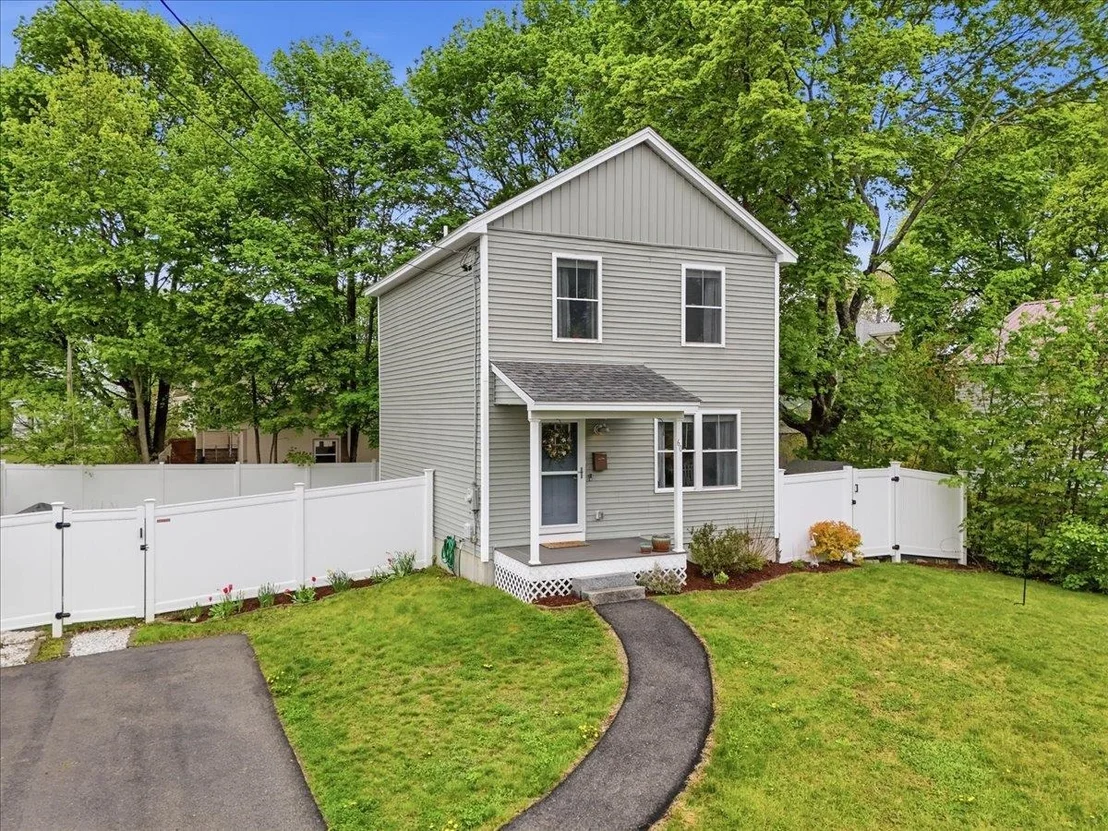 Photo of 60 Pine