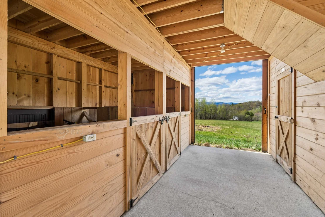 Photo of 3673 Fish Hill