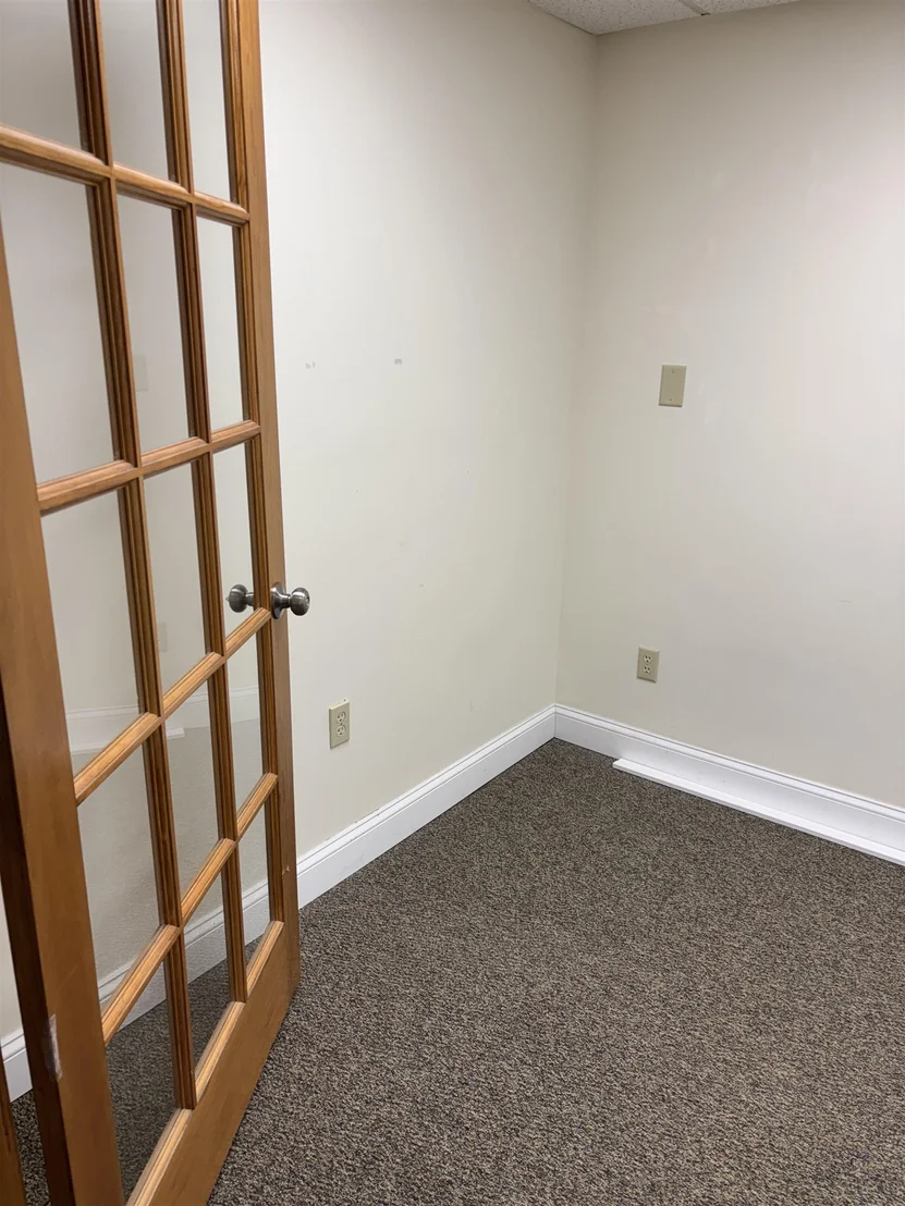 Photo of Unit 6G at 1 Park