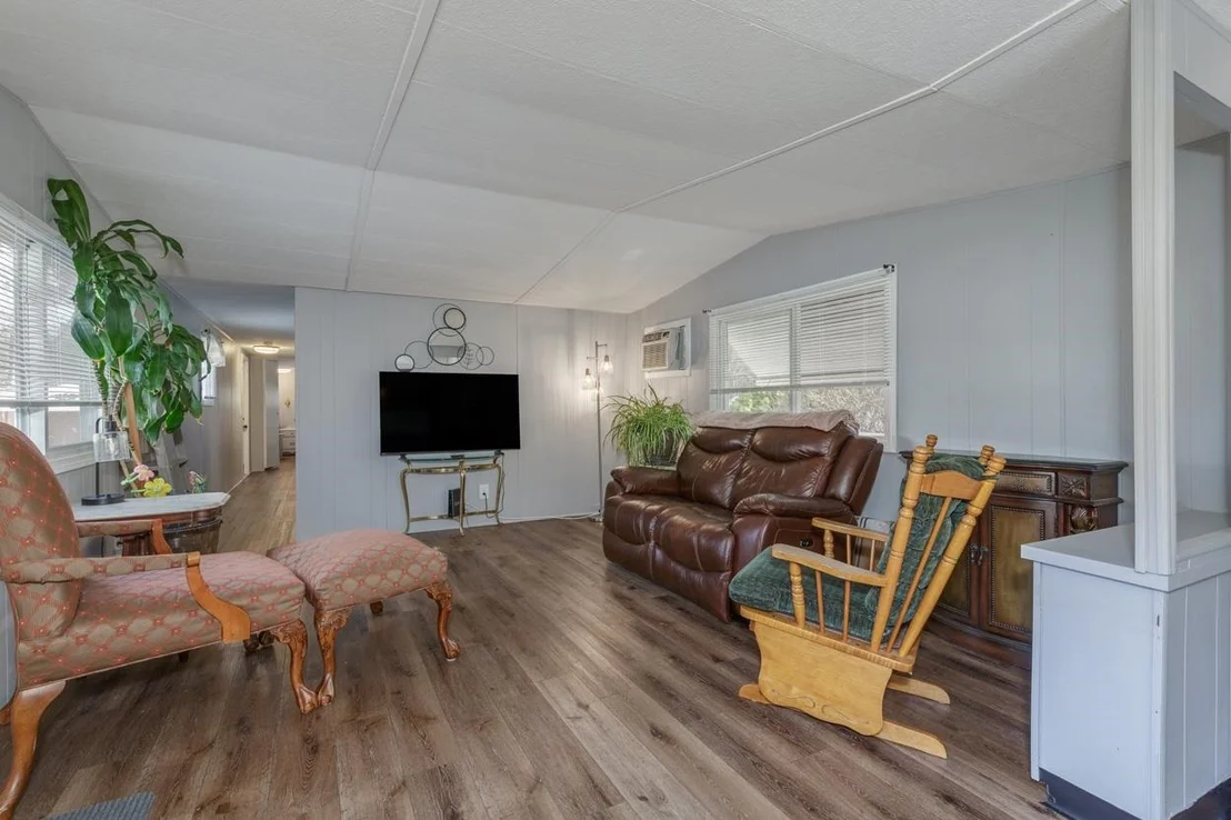 Photo of 4 Clovercrest