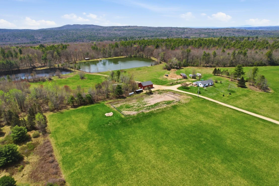 Photo of 557 South Barnstead