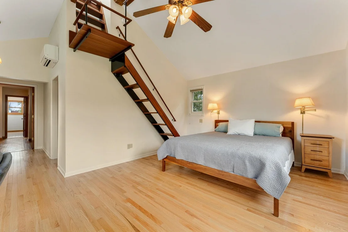 Photo of 185 Crescent Beach