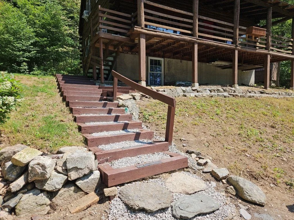 Photo of 423 Old Walpole