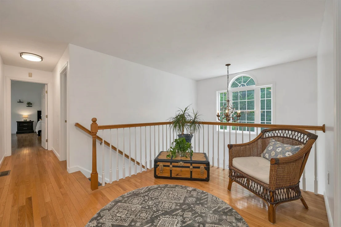 Photo of 537 Pingree Hill