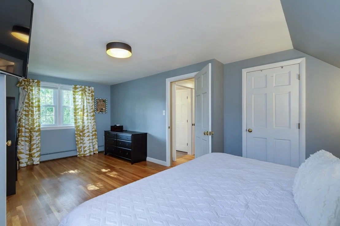 Photo of 234 W Haven