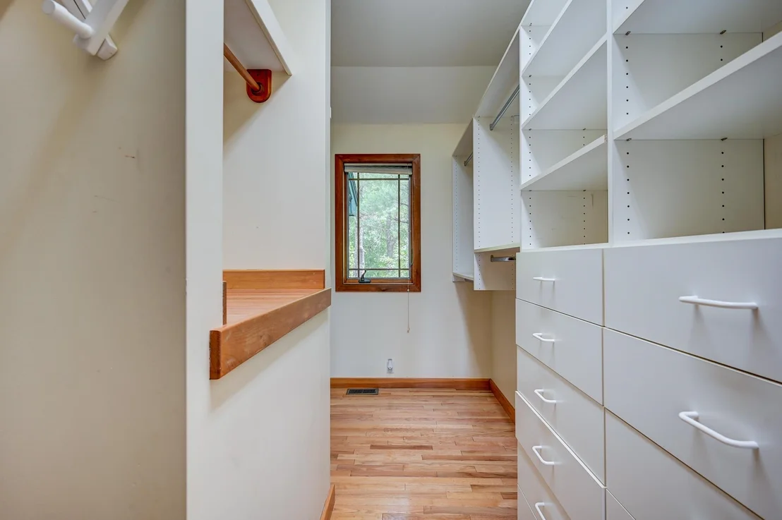 Photo of 36 Oak Ridge