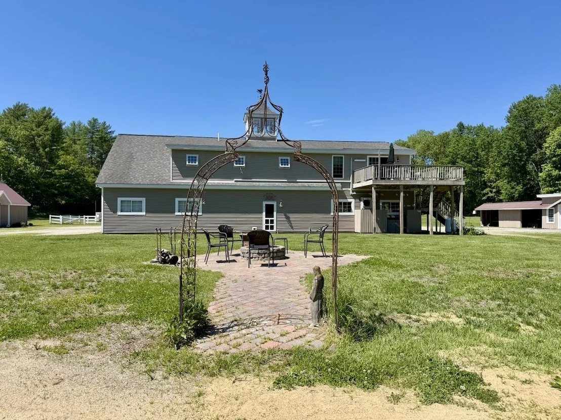 Photo of 253 Intervale
