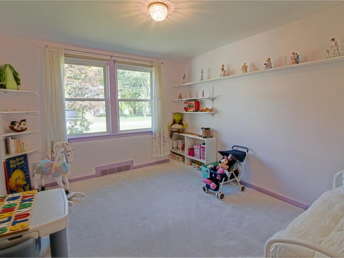 Photo of 165 Crescent