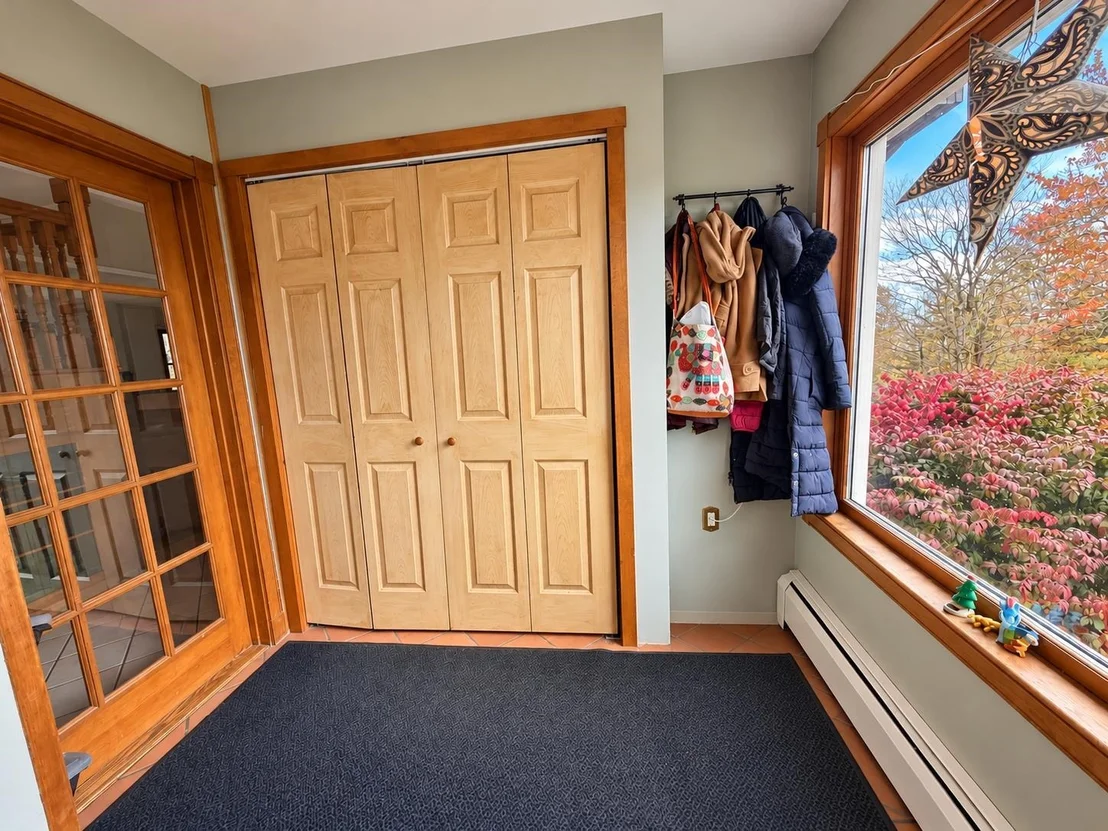 Photo of 845 Hall
