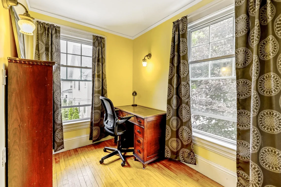Photo of 152 Second