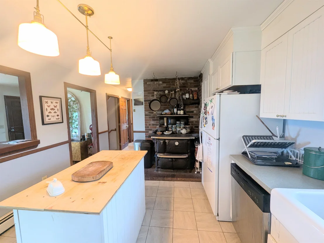 Photo of 3954 West Barnet
