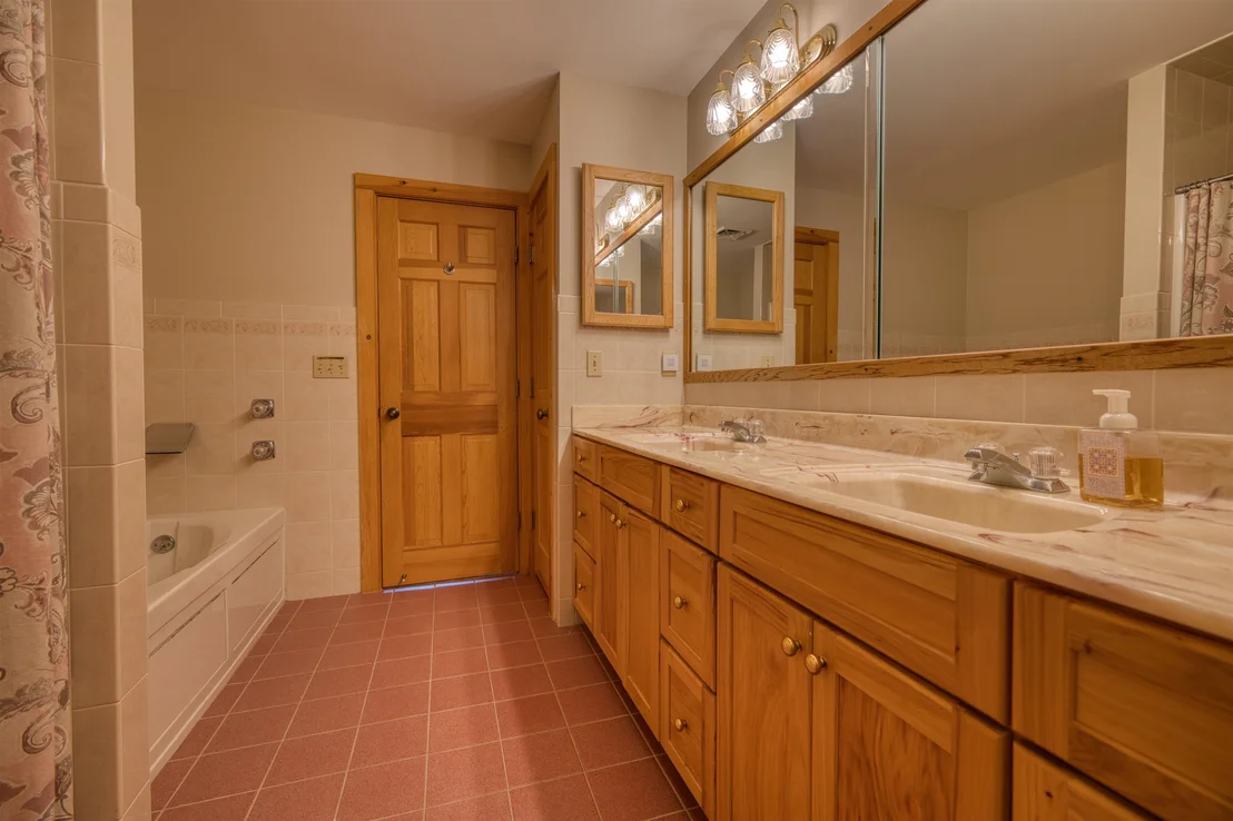 Photo of 52 Long Sands