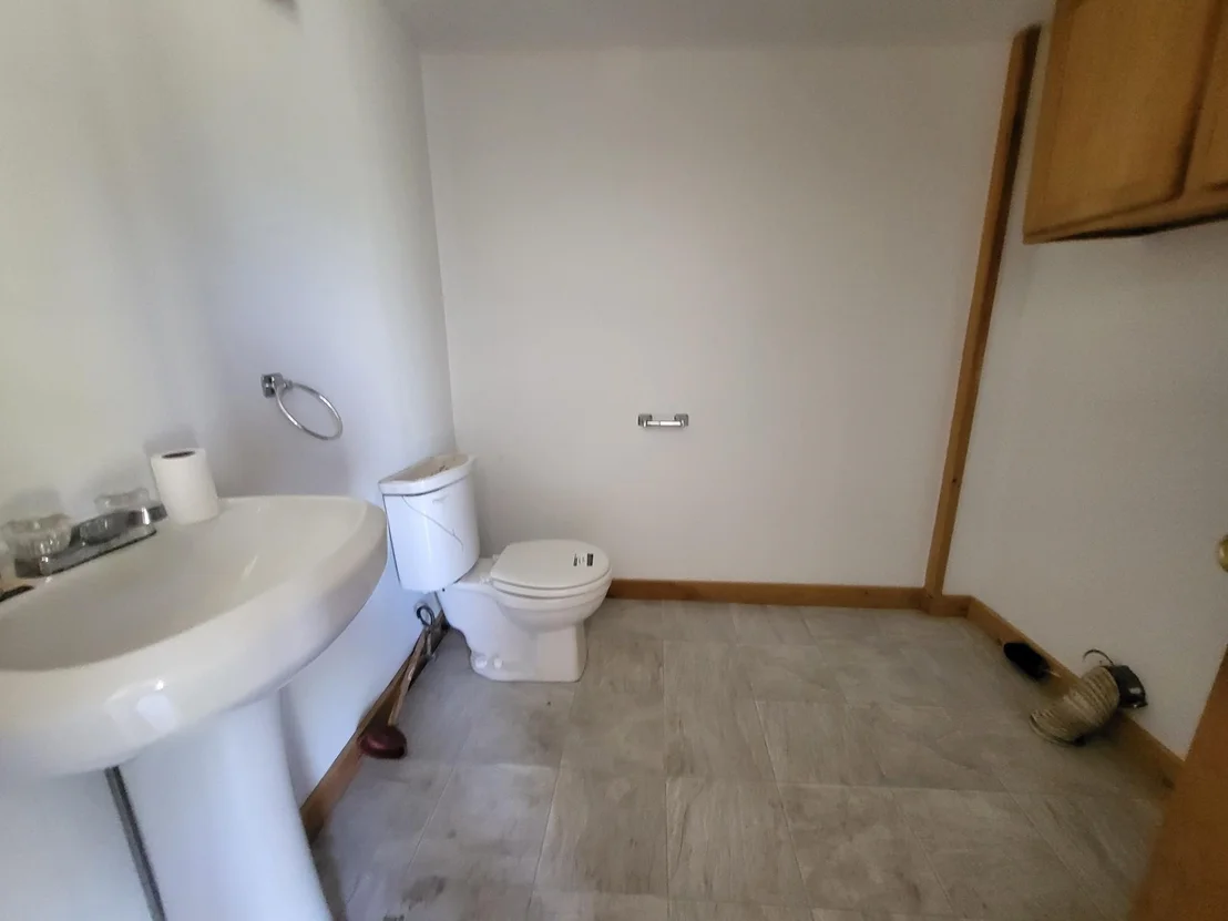 Photo of 1008 Luce