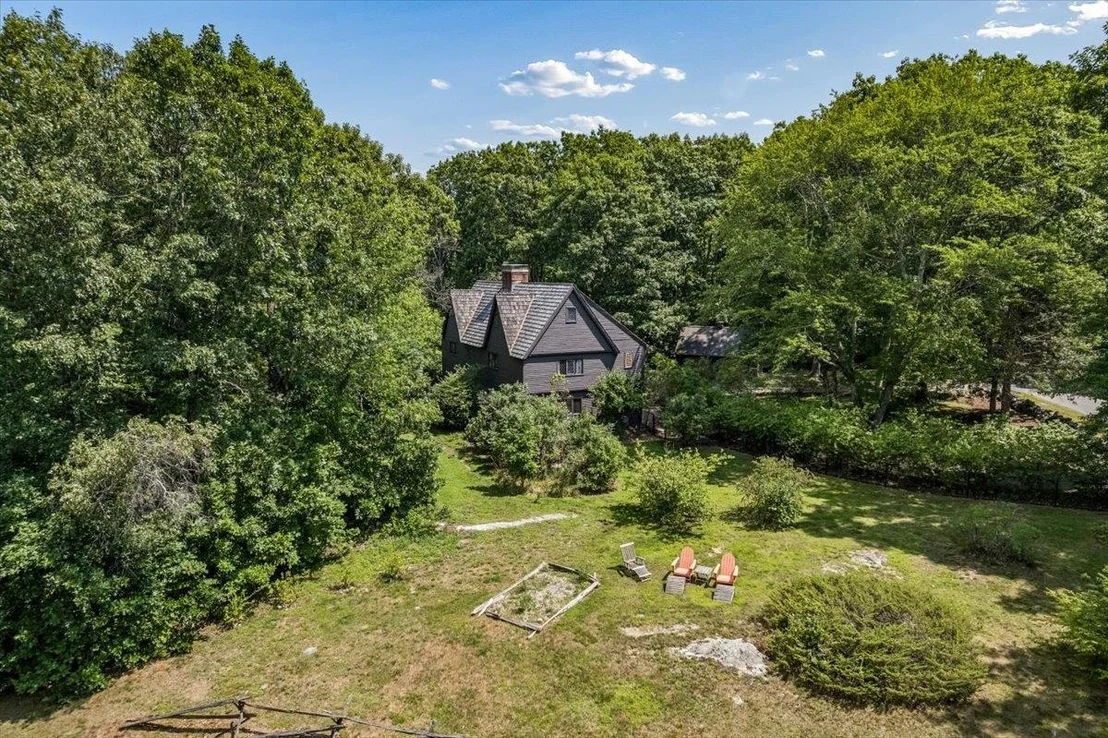 Photo of 14 Walnut Hill