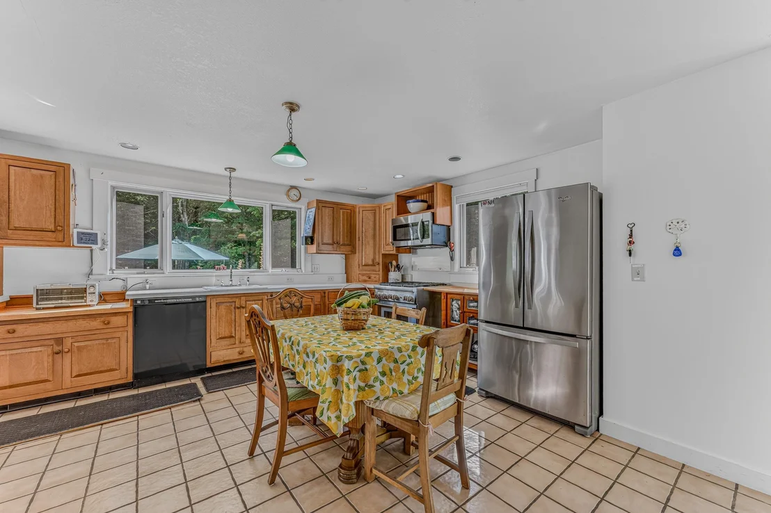 Photo of 381 Toad Hill