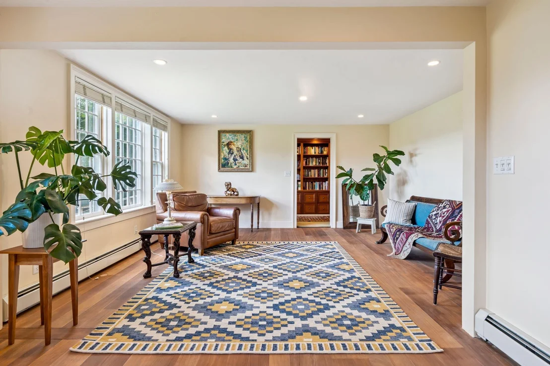 Photo of 16 Olcott