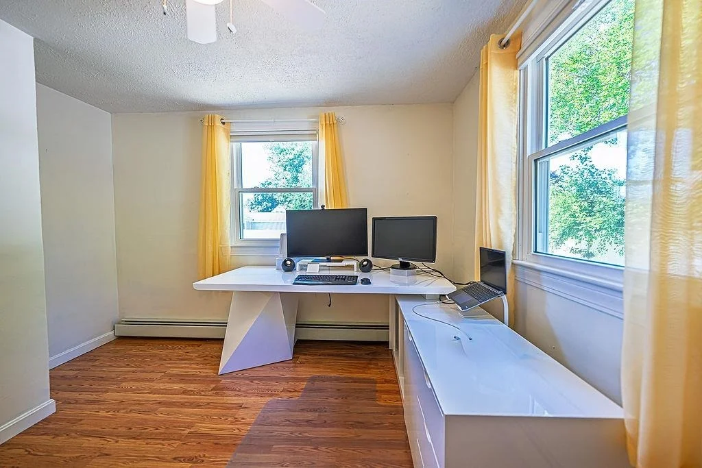 Photo of 1 Eastmor