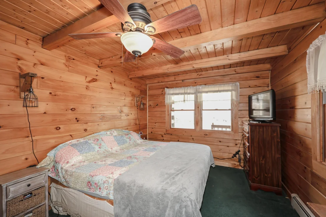 Photo of 34 Durgin
