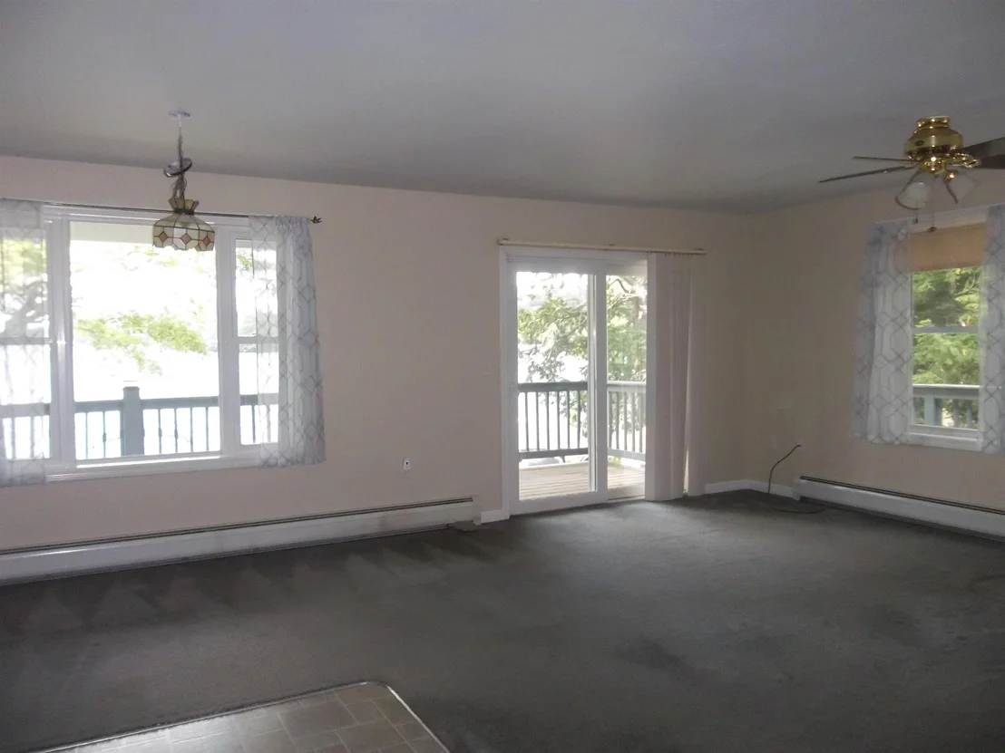 Photo of 82 Ridge