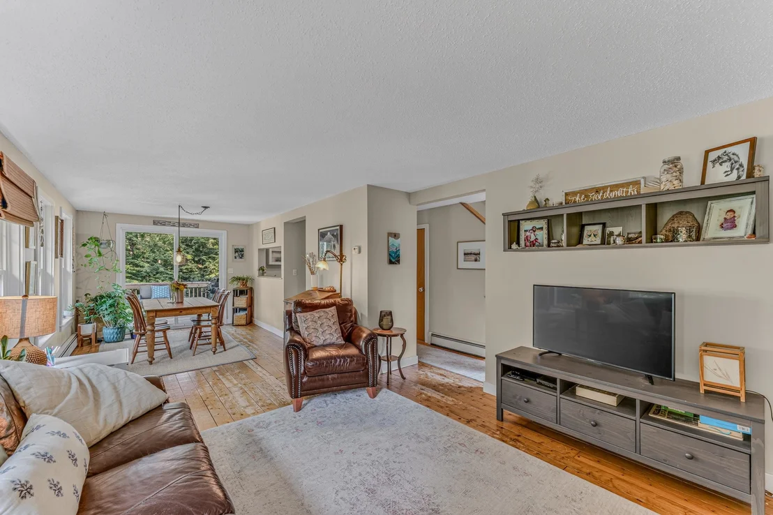 Photo of 14 Bluff