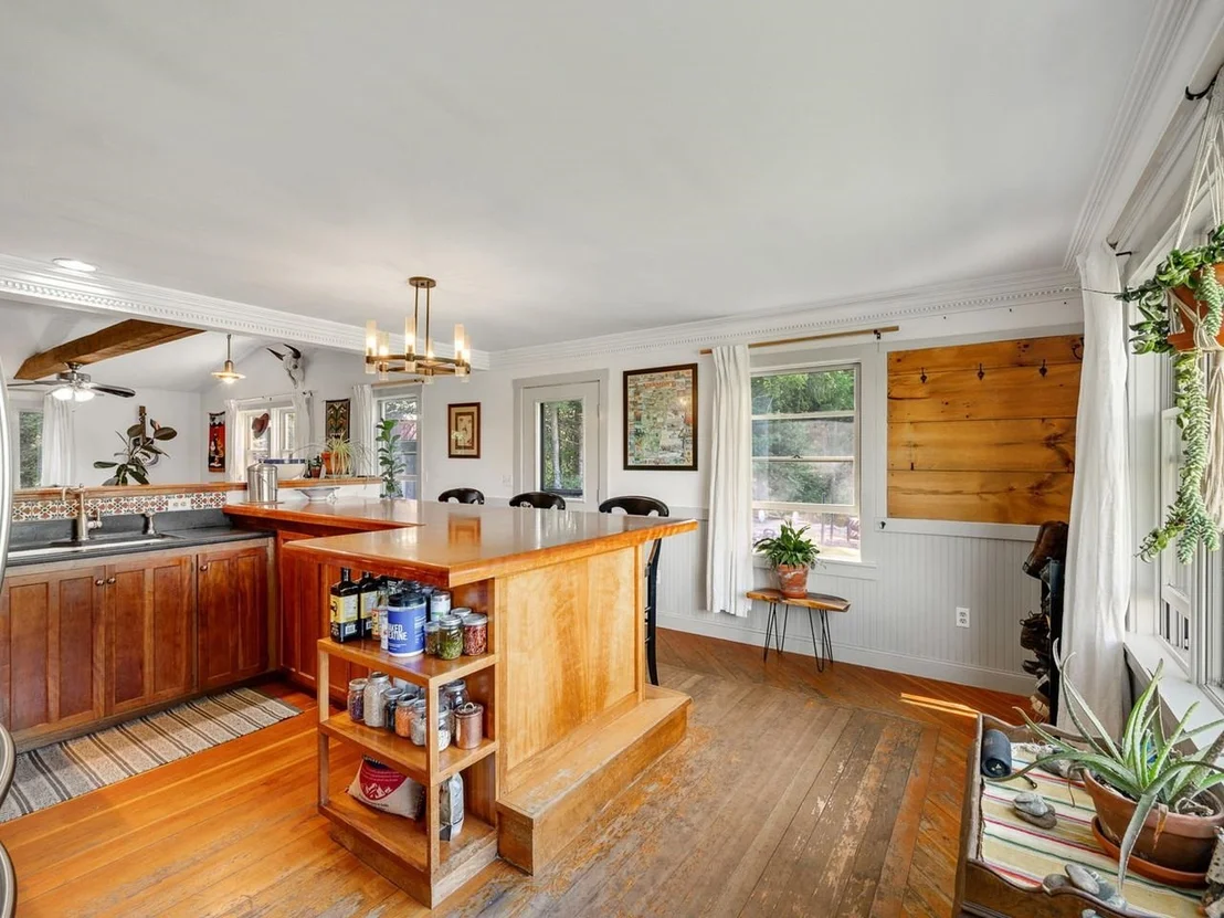 Photo of 1290 Beaver Meadow