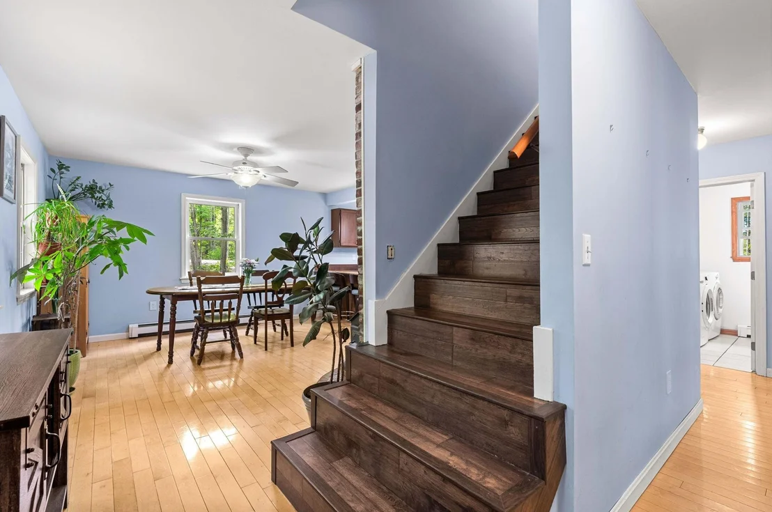 Photo of 9 Pondview