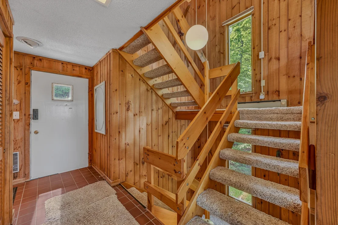 Photo of 139 Summit