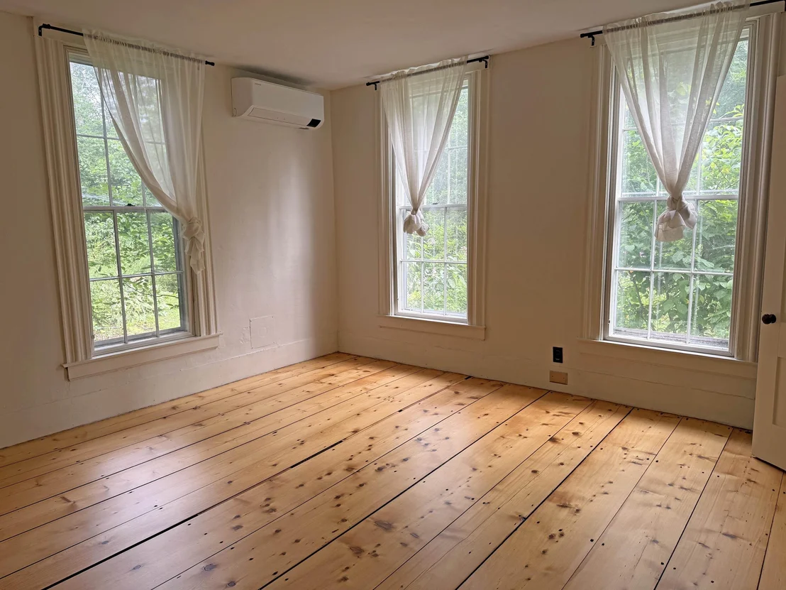 Photo of 313 Dover
