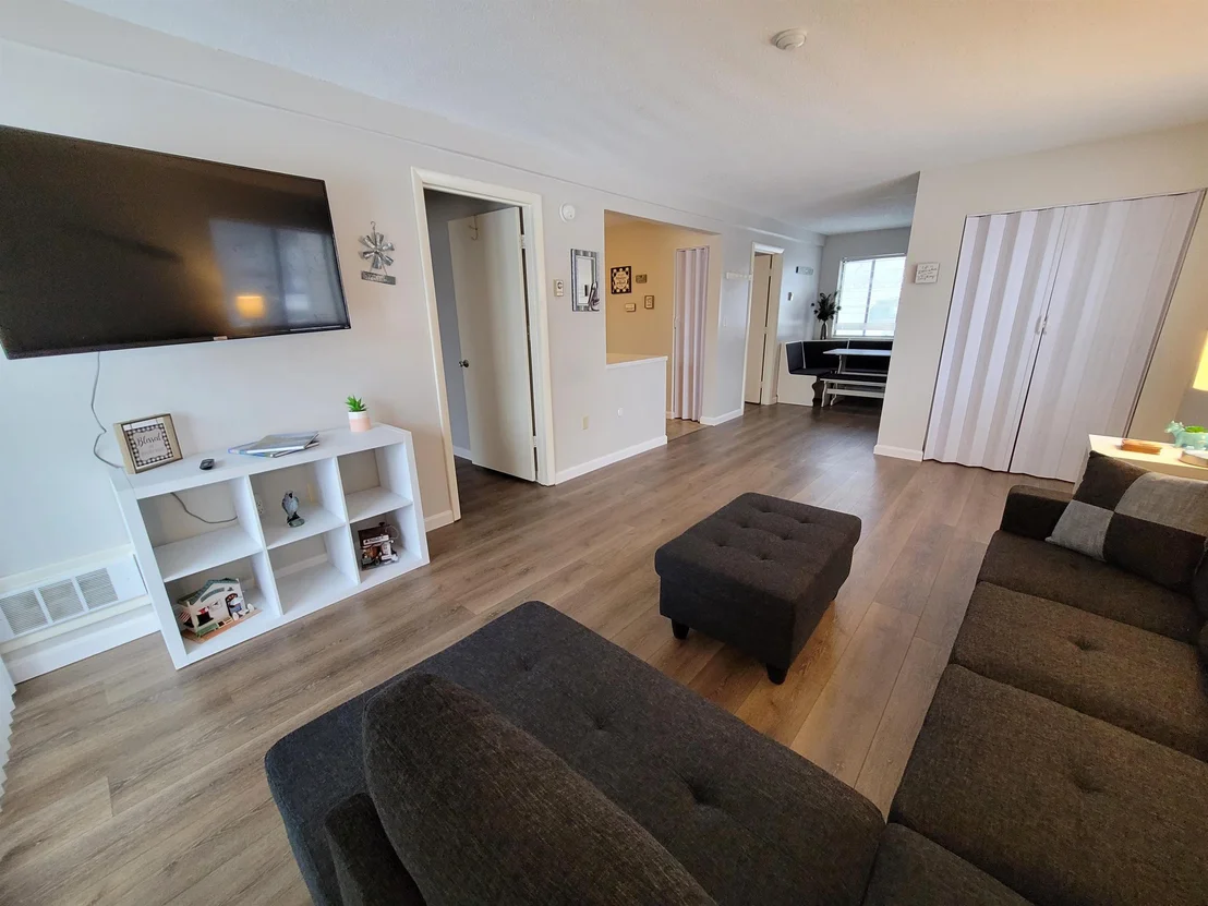 Photo of Unit 21 at 9 Treetop
