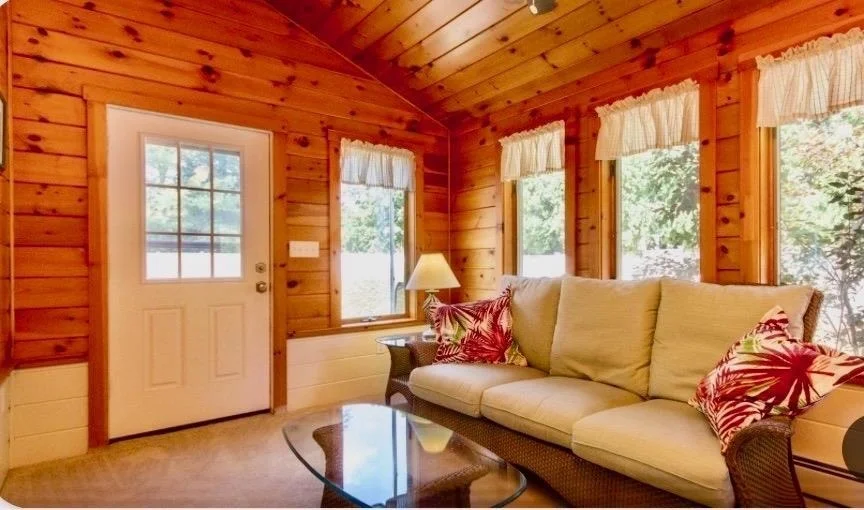Photo of 2 Riverwoods