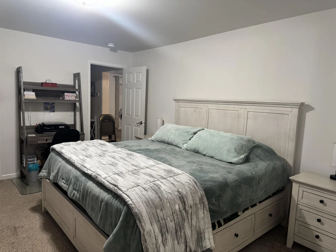 Photo of 4 Manorcrest
