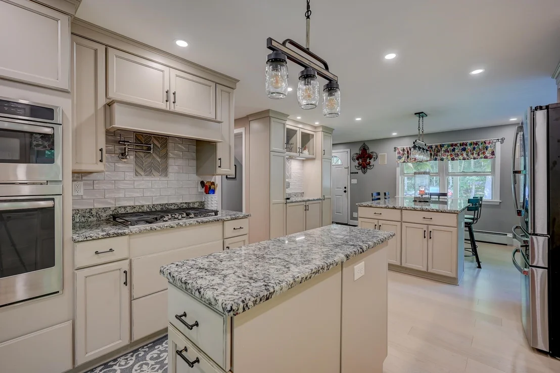 Photo of 633 Cobb Farm