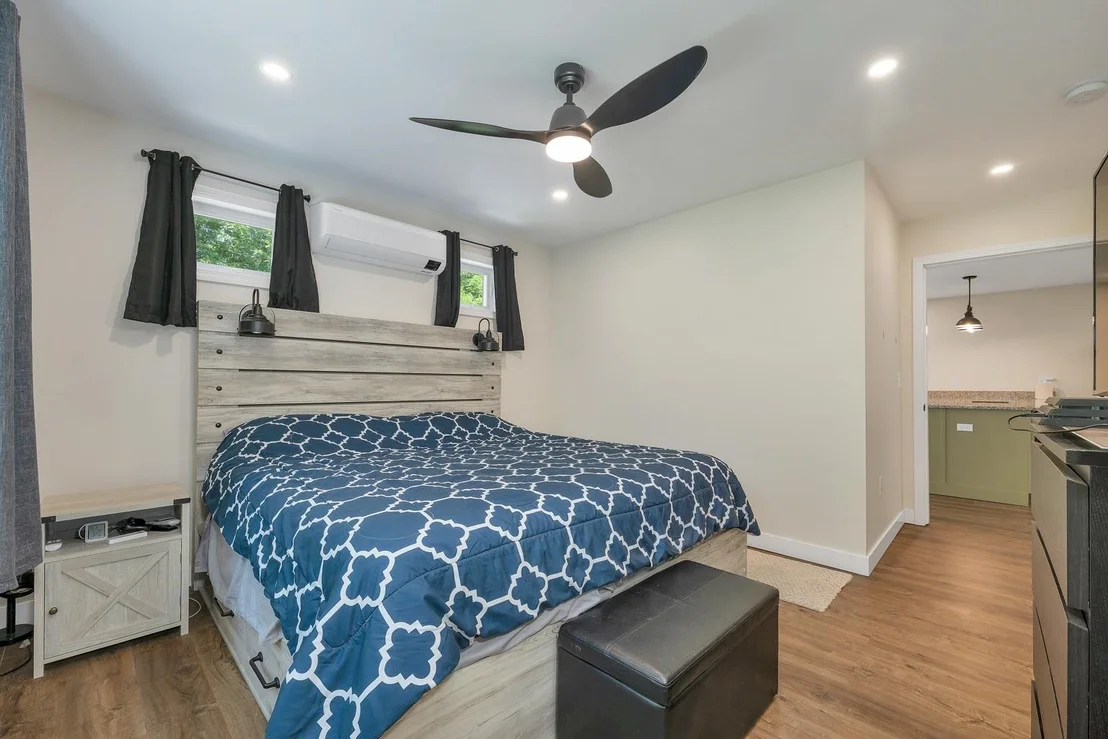 Photo of 24 Brackett