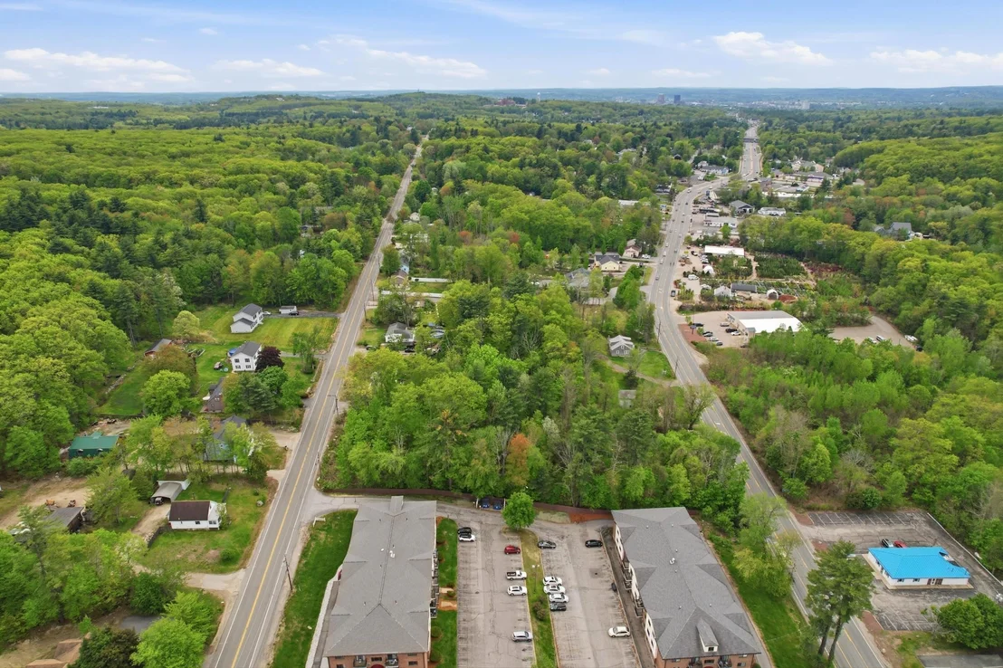 Photo of 1143 Hooksett