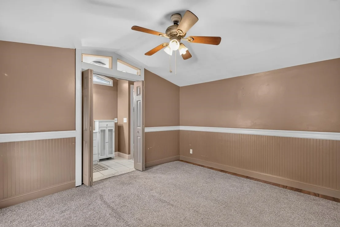 Photo of 74 Long Hill