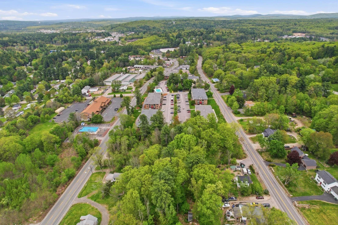 Photo of 1143 Hooksett