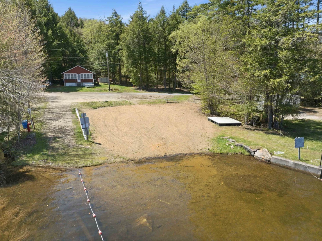 Photo of 111 Fox