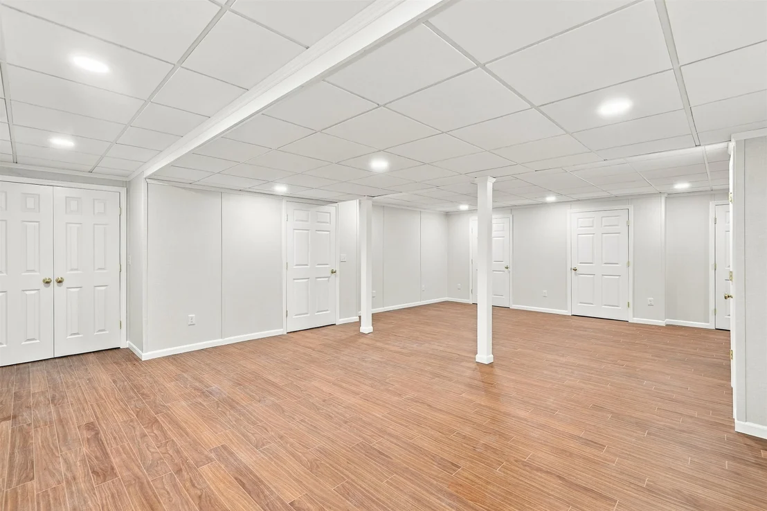 Photo of 13 Longview