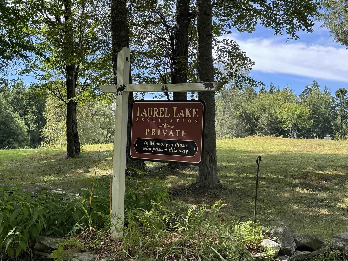 Photo of 00 Lake Hill