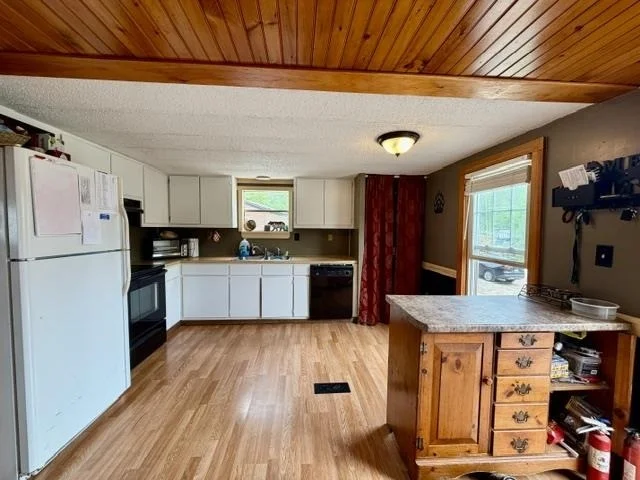 Photo of 41 Baker