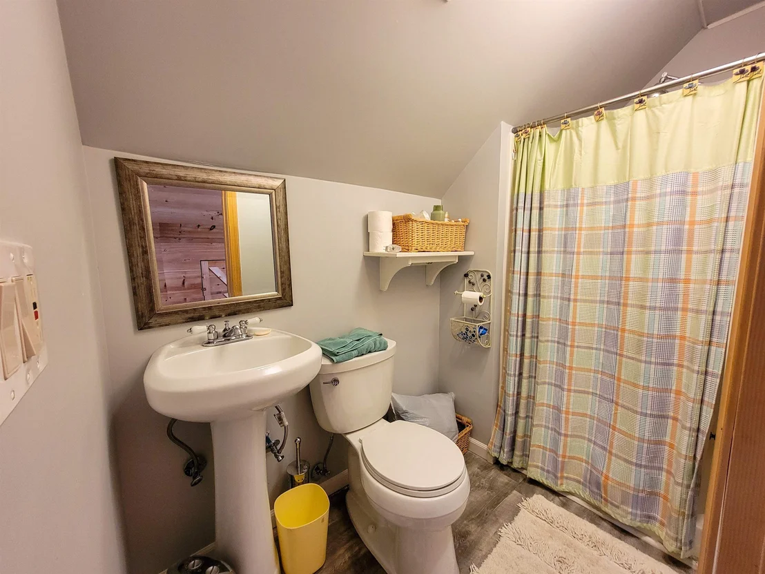 Photo of 22 Lemery