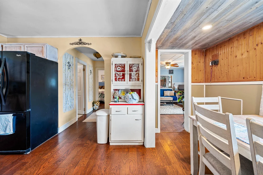 Photo of 684 Union Brook
